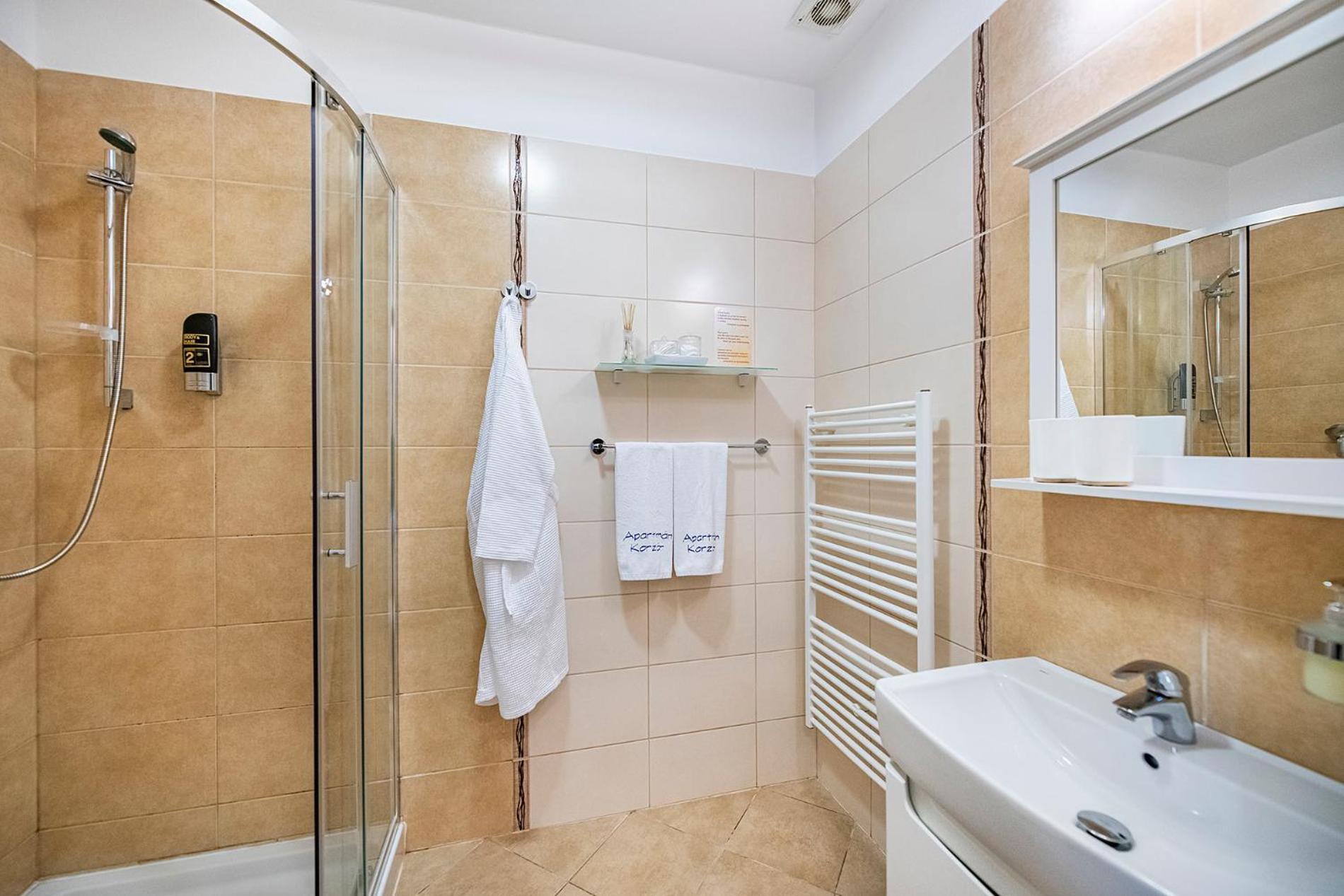 Besenova Apartman Korzar Εξωτερικό φωτογραφία