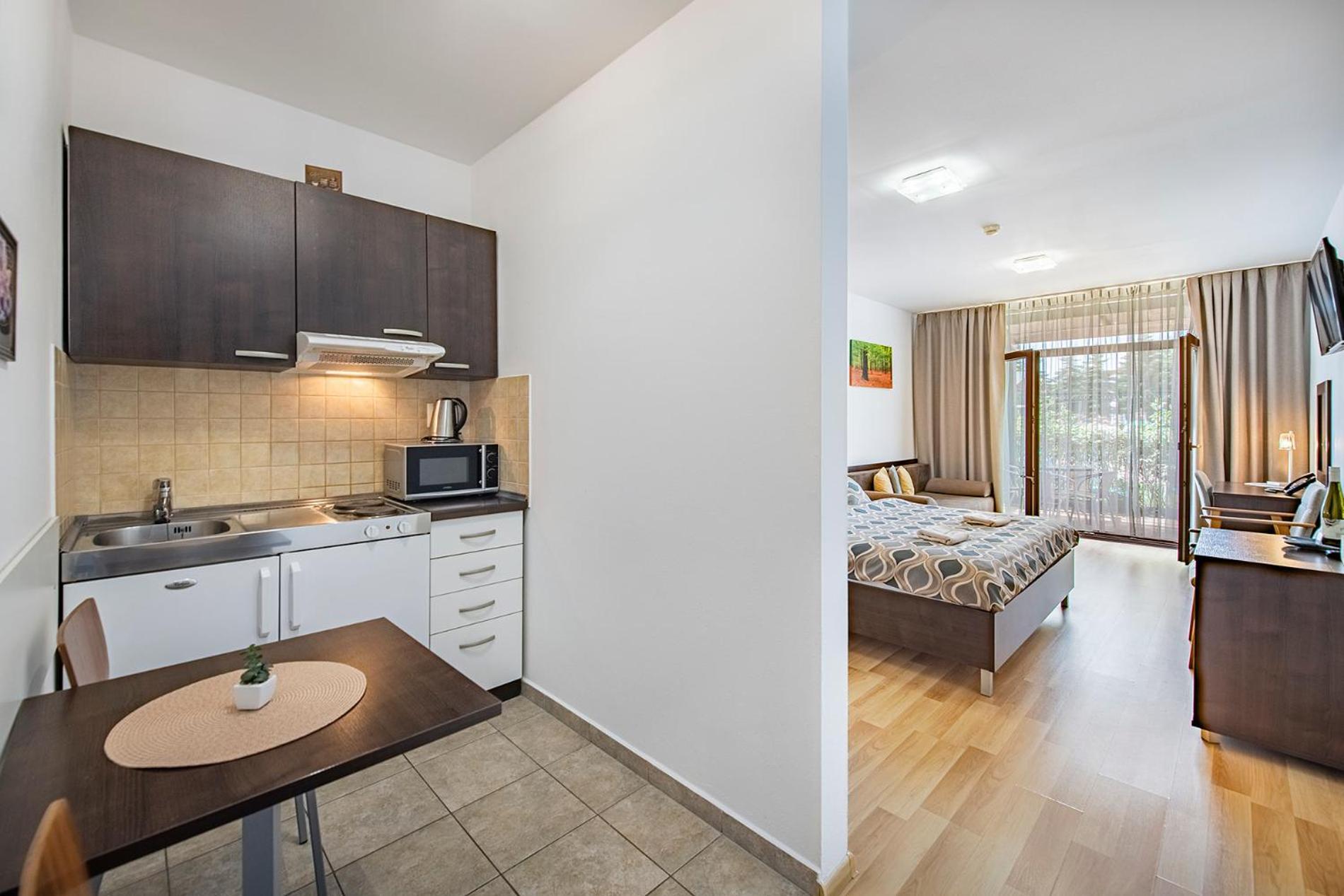 Besenova Apartman Korzar Εξωτερικό φωτογραφία